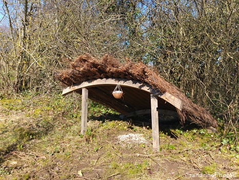 Agrainoir à faisans et perdreaux, Aménagement du jardin, Le Verger, Refuge LPO, Bouresse, Sud-Vienne, Poitou