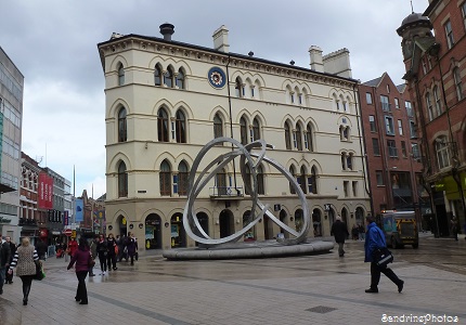 Belfast, Irlande du nord-Northern Ireland-The Spirit of Belfast, Onion rings, Arthur square, 2014