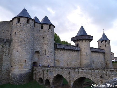 Château de Carcassonne, Carcassonne Castle, Fortress, Legende de Dame Carcas, Legend of Lady Carcas, Aude, Paysages et patrimoine de France (2)