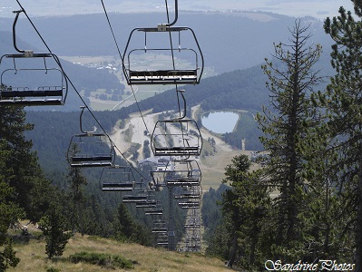 Etangs de Camporells, Font-Romeu, Pyrénées Orientales, Télé-sièges de la station de ski (17)