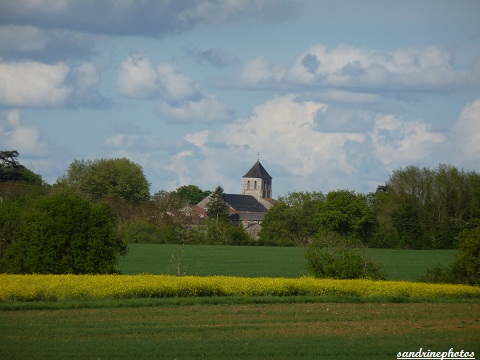 le Poiroux Eglise de Bouresse vue du Poiroux Bouresse Poitou-CharentesGF(24)