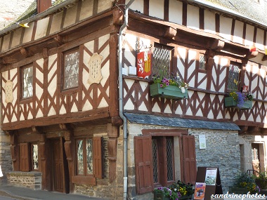 Medieval village of Josselin with its half-timbered houses Walls with wood Château de Josselin Morbihan Bretagne