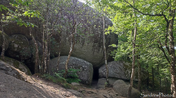 Rocs de granit, Sentier des Merveilles, Plateau de Crémaussel, Secun haut, le Bez 81 (95)