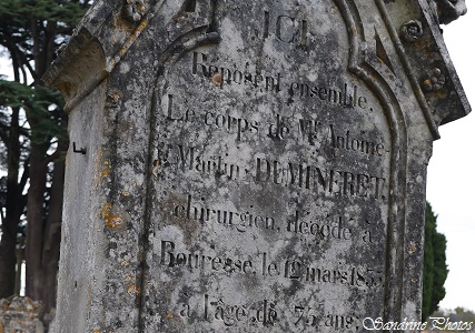 Tombe de Dumineret Antoine Martin, Chirurgien, Cimetière de Bouresse, Poitou-Charentes 86, Novembre 2015 (145) - Copie